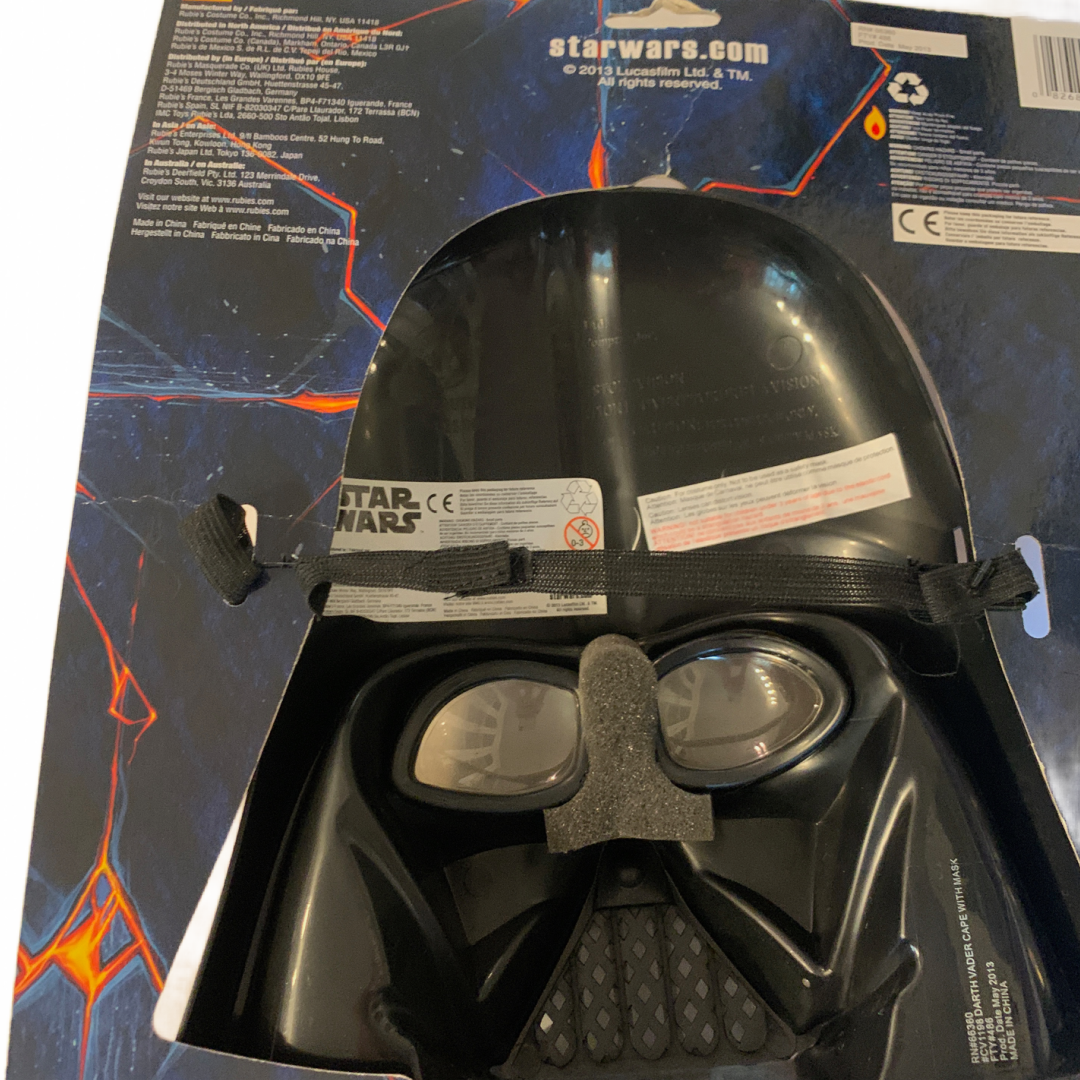 Star Wars DARTH VADER Halloween Child Costume Mask & Cape Set New