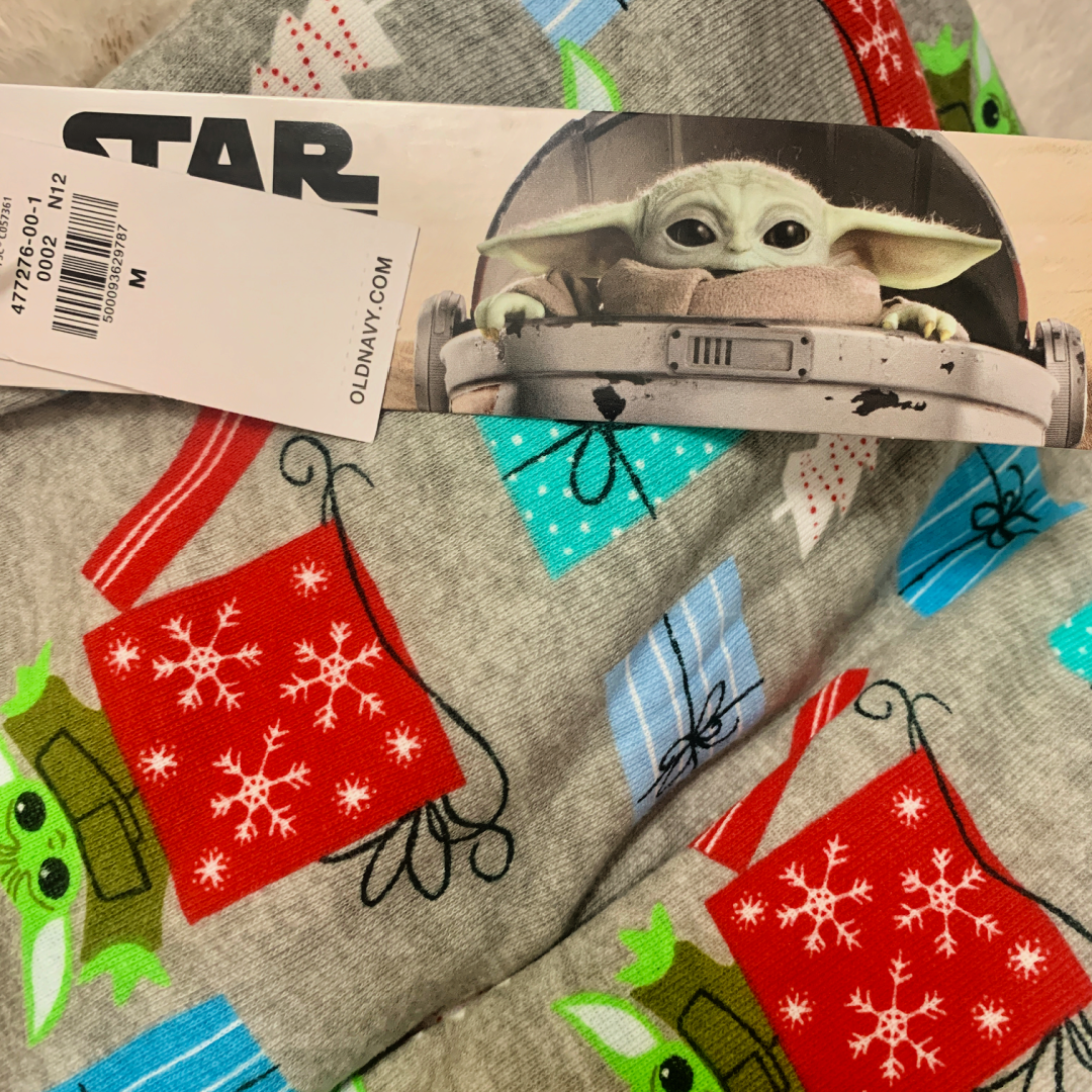 Star Wars Mandalorian Medium PJs 2pc Christmas Set Long Sleeve Top Pants New