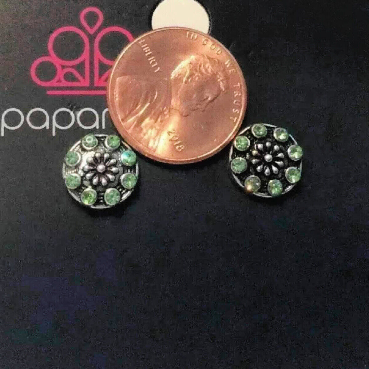 Starlet Shimmer Round Flower Rhinestone Fashion Post Earrings NEW