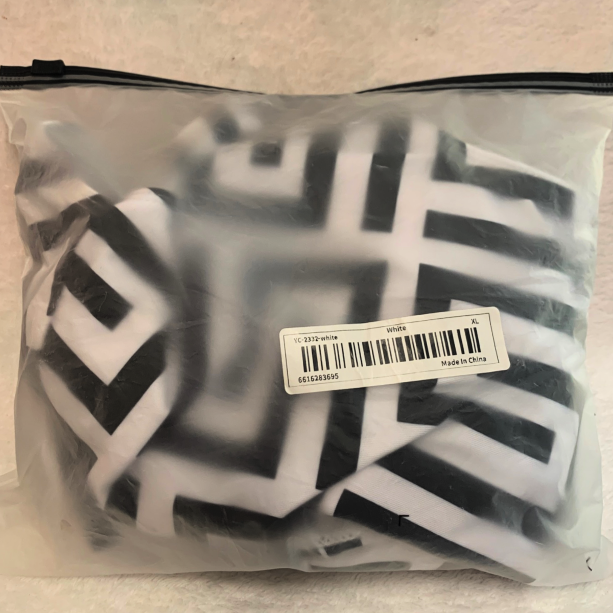 Geometric Grid Swimsuit Size 12 XL Ring Chain Detail Removable Pads Black White