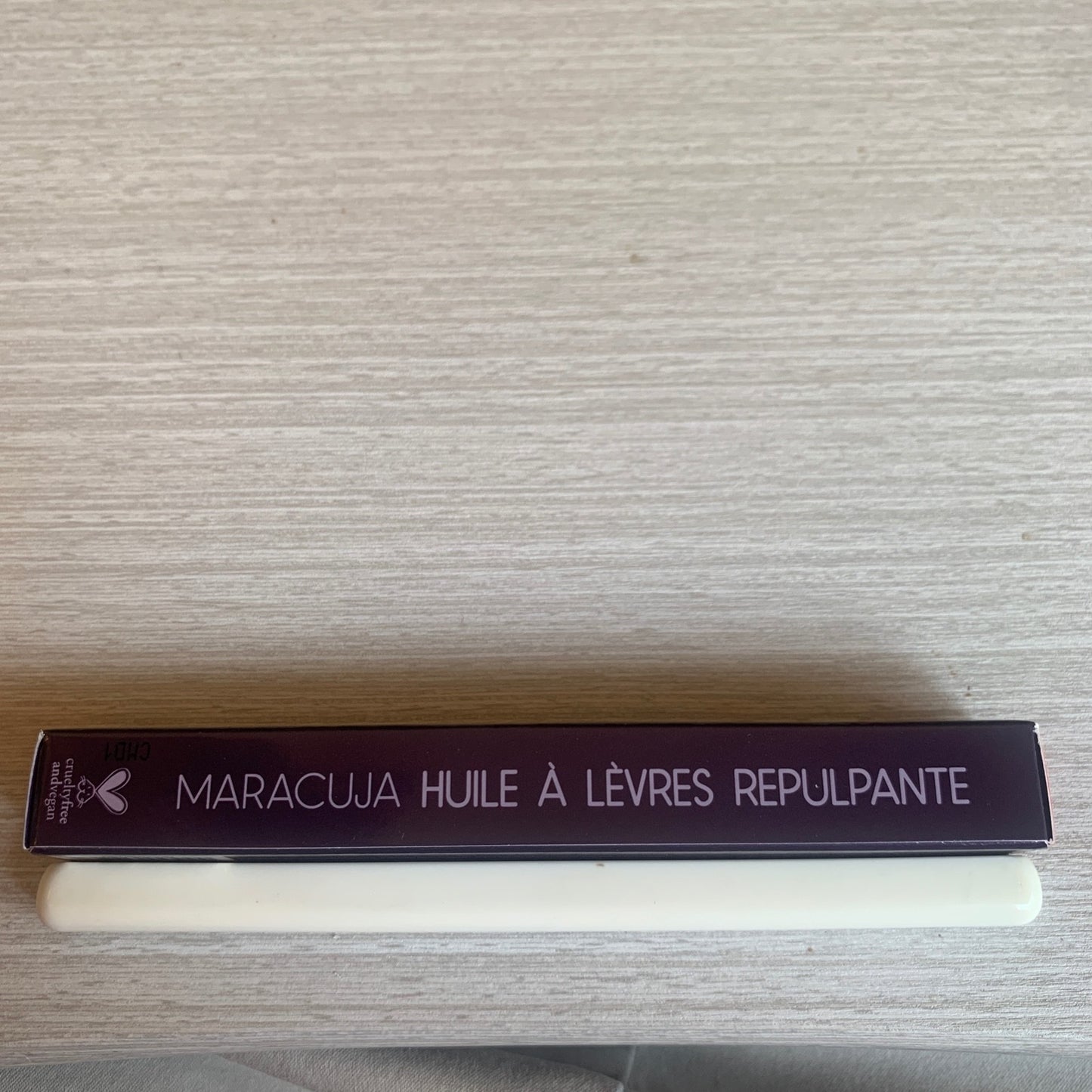 tarte Maracuja Juicy Plumping Lip Oil In Goji Berry NIB Authentic