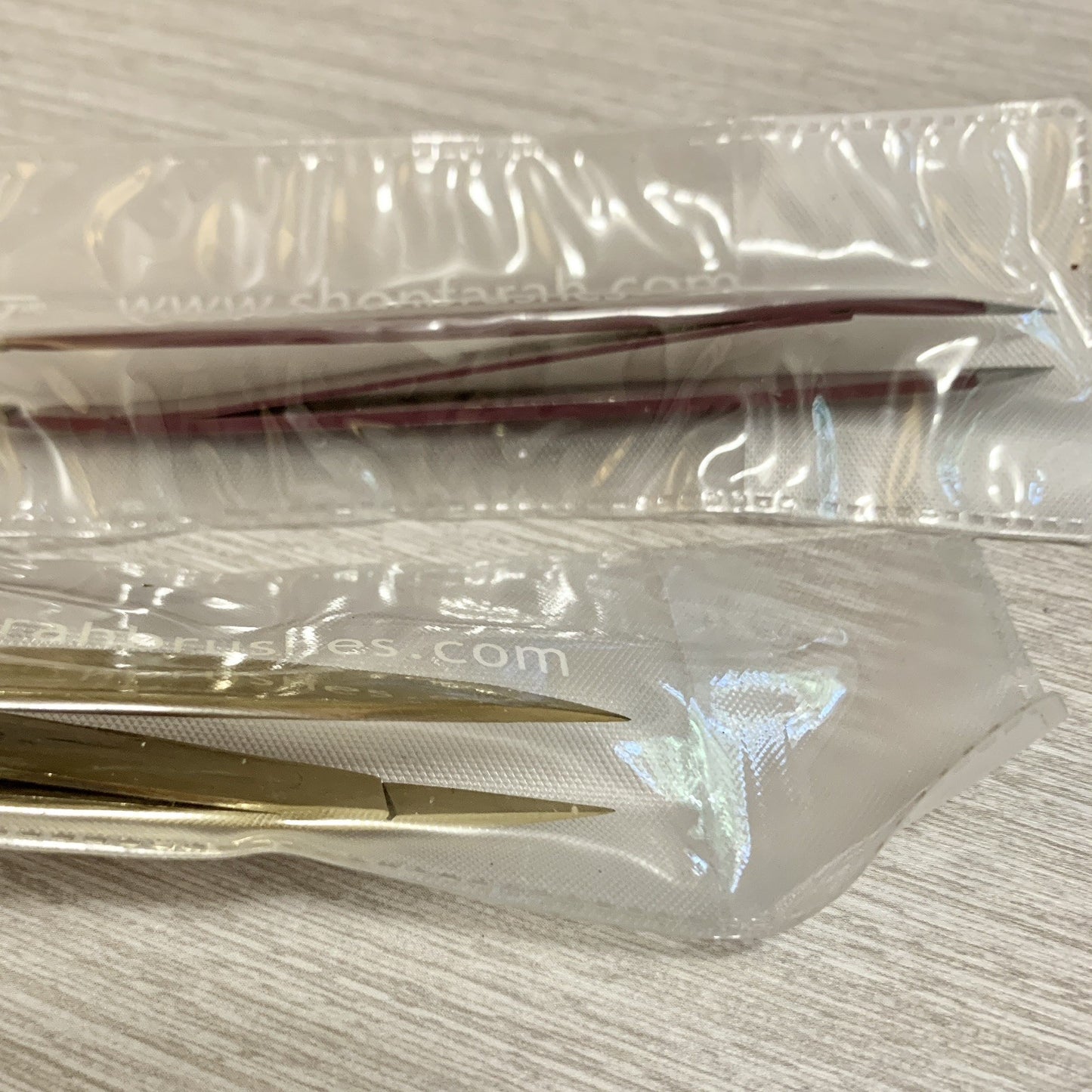 F.A.R.A.H. Z Lot Of 2 Tweeze Dual Ended Tweezers by Farah Brushes Sealed