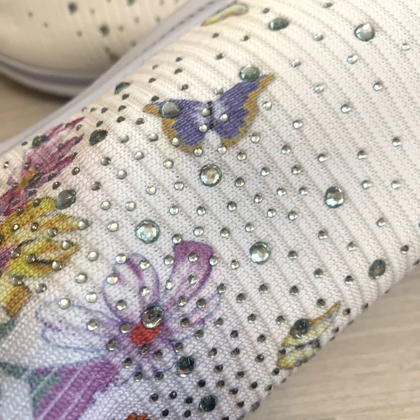 Women's Floral Rhinestone Knit Slip-On Sneakers Size 10.5 Colorful Shoes NWOT