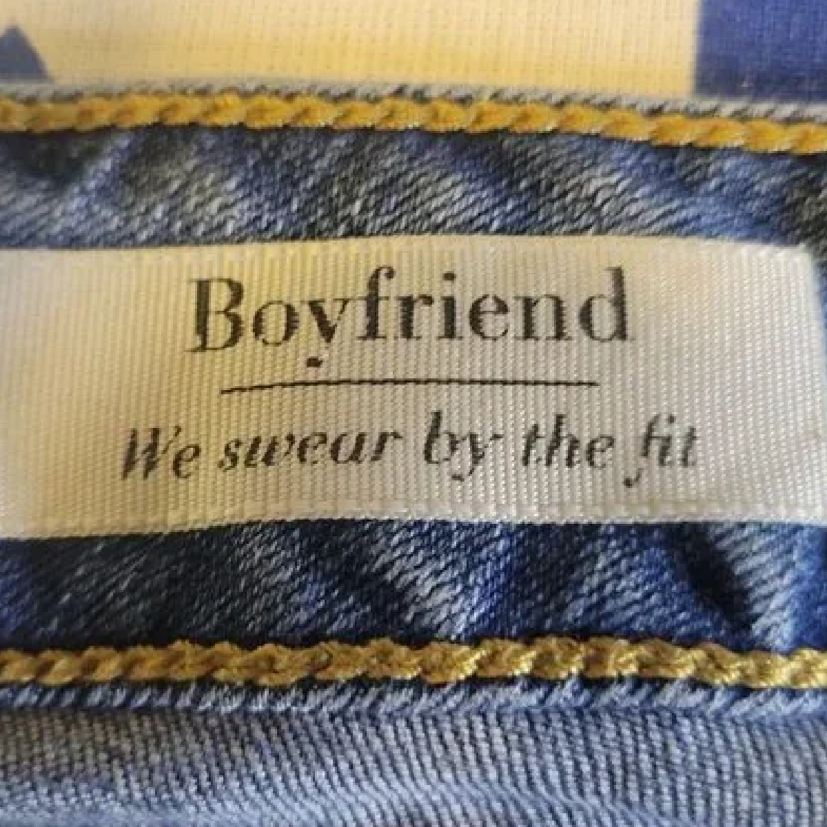 Torrid Boyfriend Blue Jeans Medium Torrid Boyfriend Blue Jeans Medium Wash Lightly Distressed Plus Size 24 PocketsWash Lightly Distressed Plus Size 24 Pockets