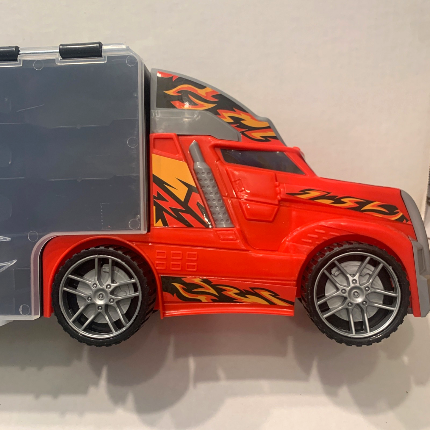 Kids Transport Car Carrier Truck Toy, 6 Die-Cast Vehicles & Road Accessories New