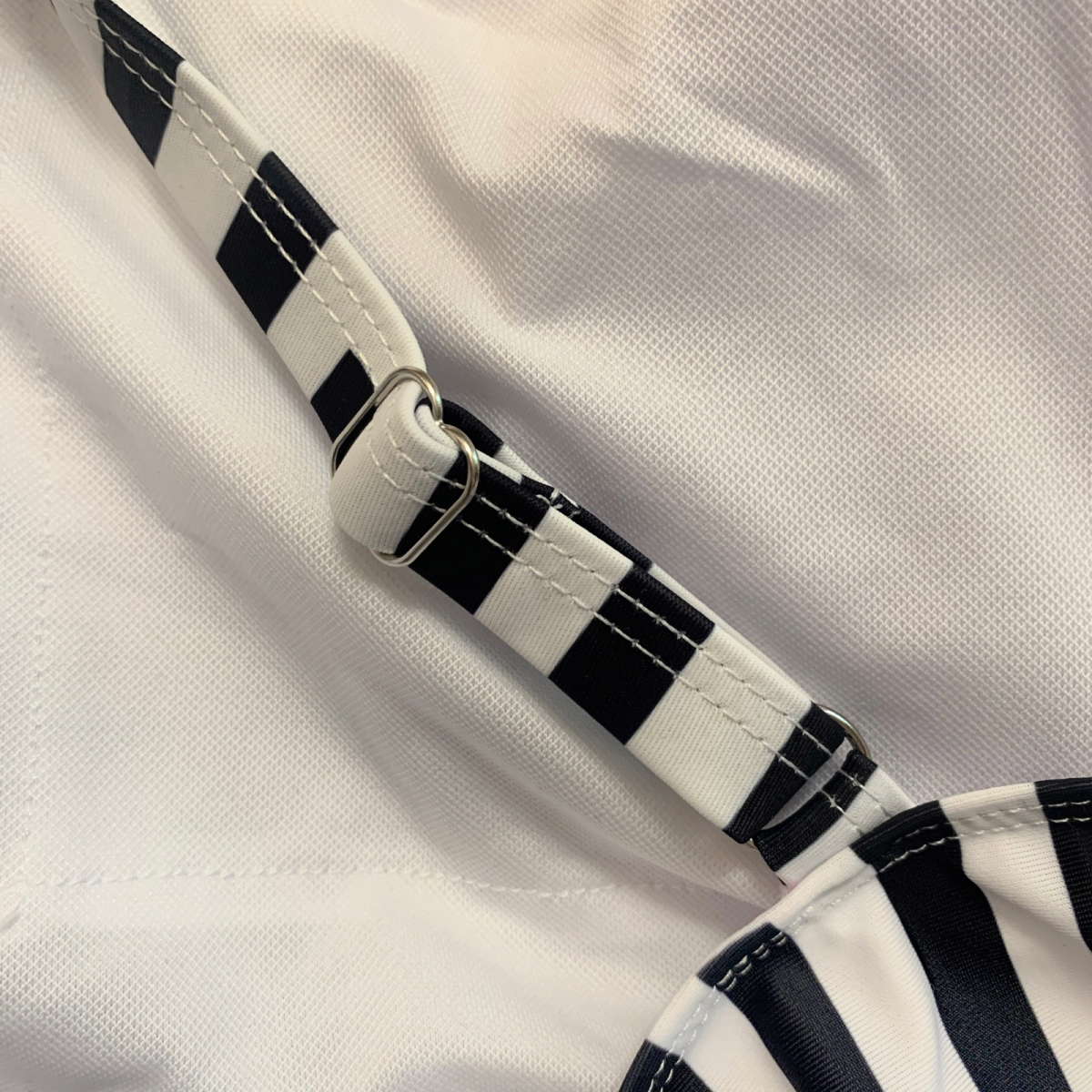 Geometric Grid Swimsuit Size 12 XL Ring Chain Detail Removable Pads Black White
