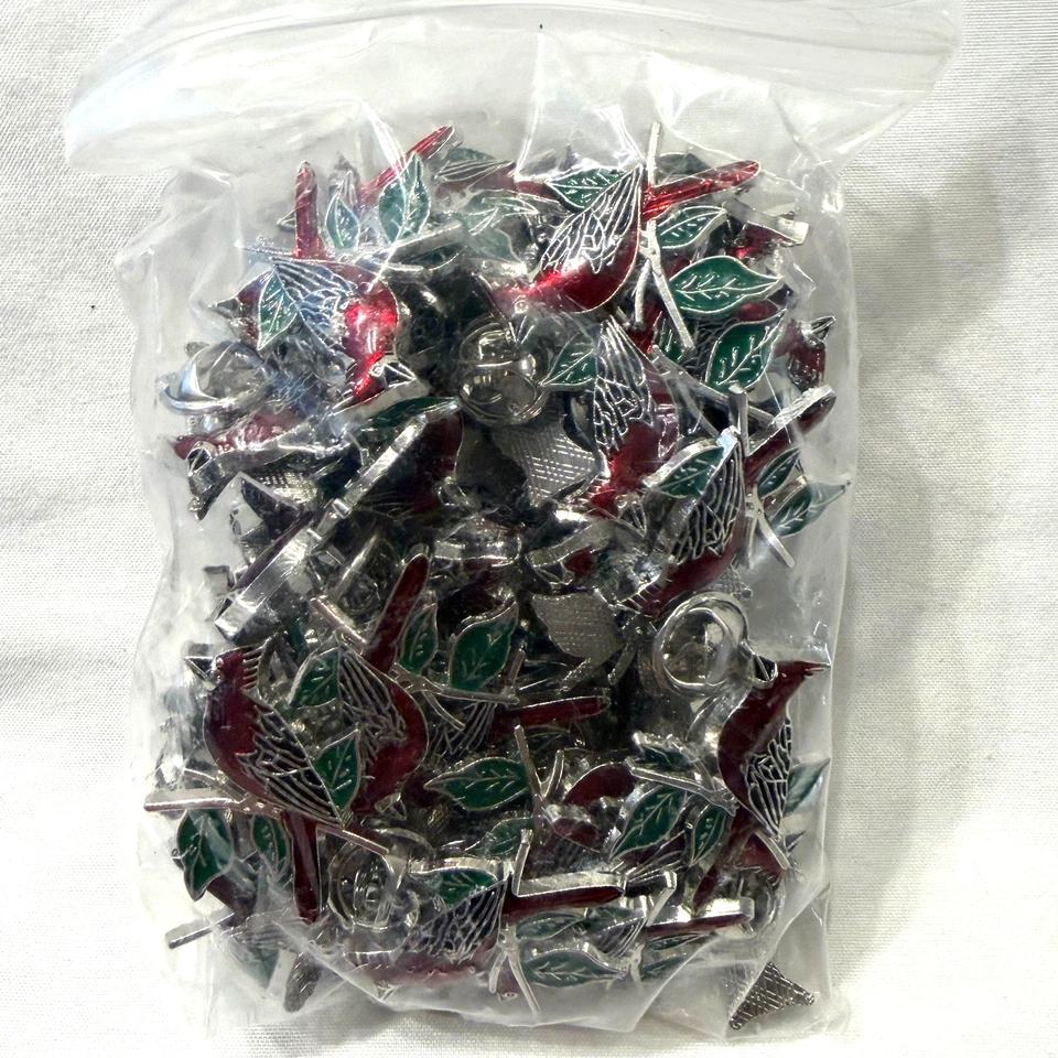 150 Pcs Cardinal Pin Sets Include Bird Brooch, Memorial Cards & Organza Bags NEW