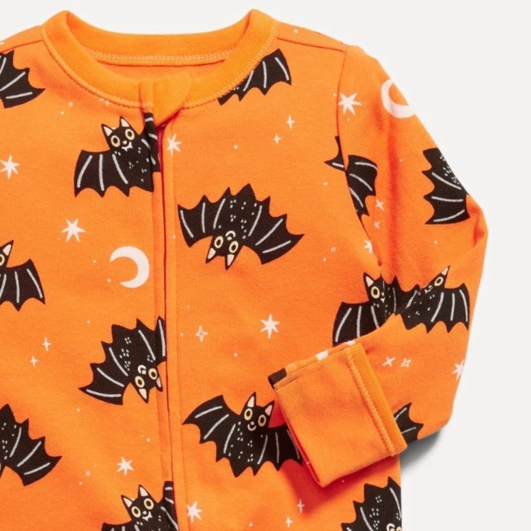 Halloween Baby Zip Sleep & Play PJs Orange Black Bats 0-3 Months Long Sleeve NWT