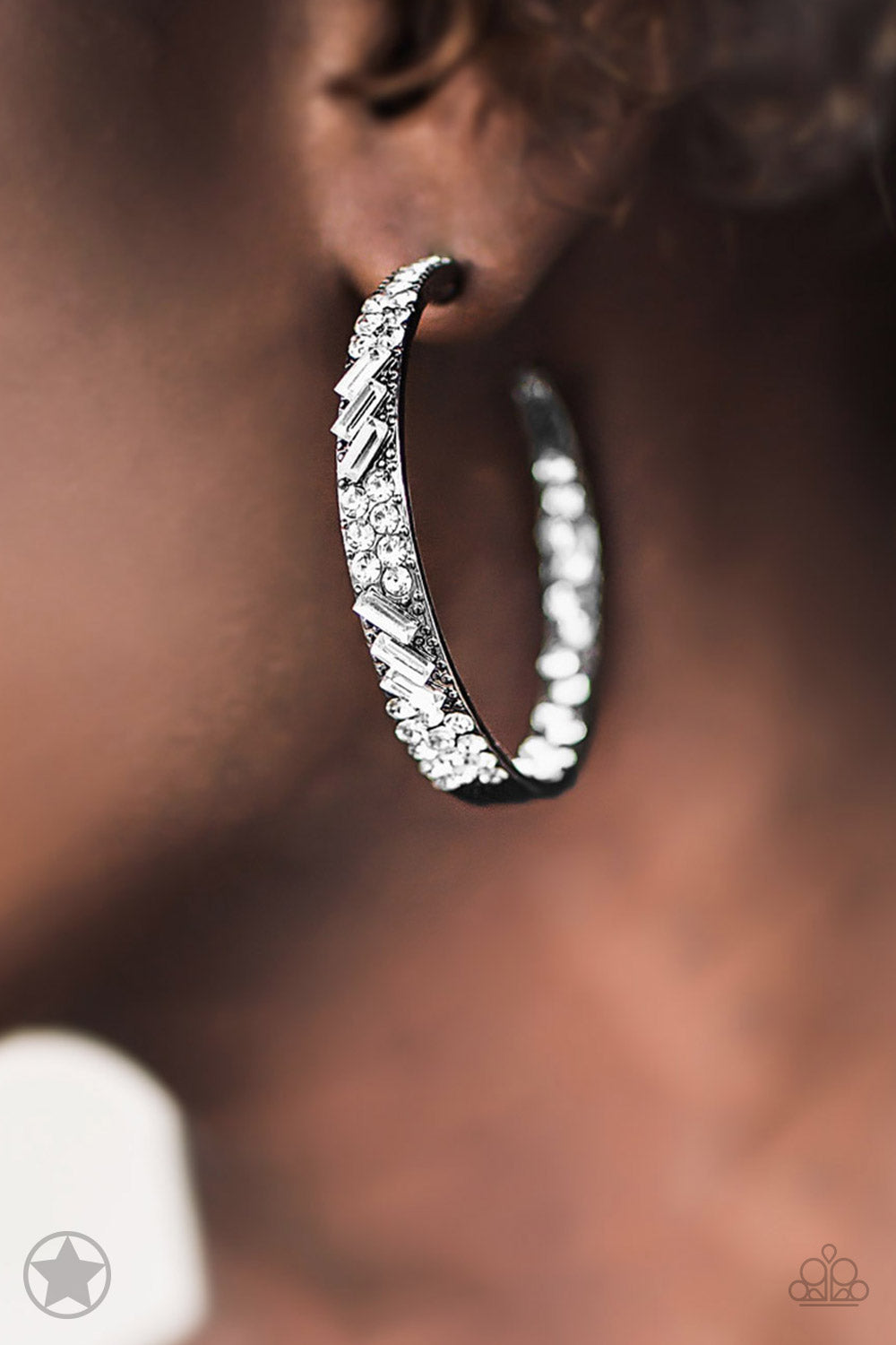 GLITZY By Association - White