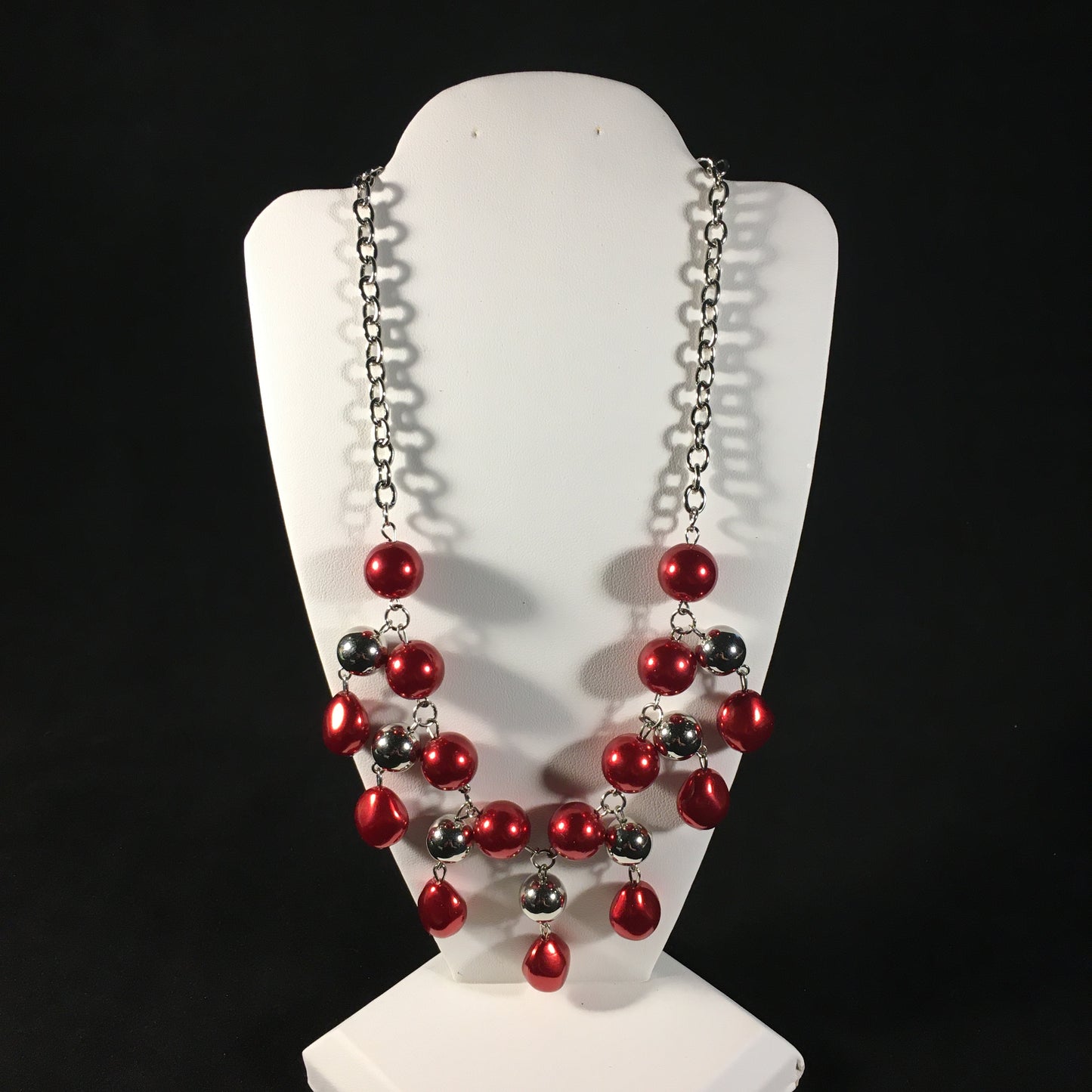 Queen Of The Gala - Red