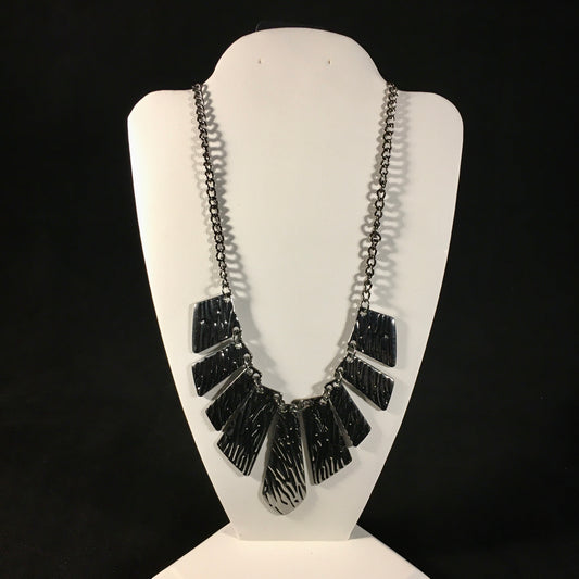 Texture Tigress - Black