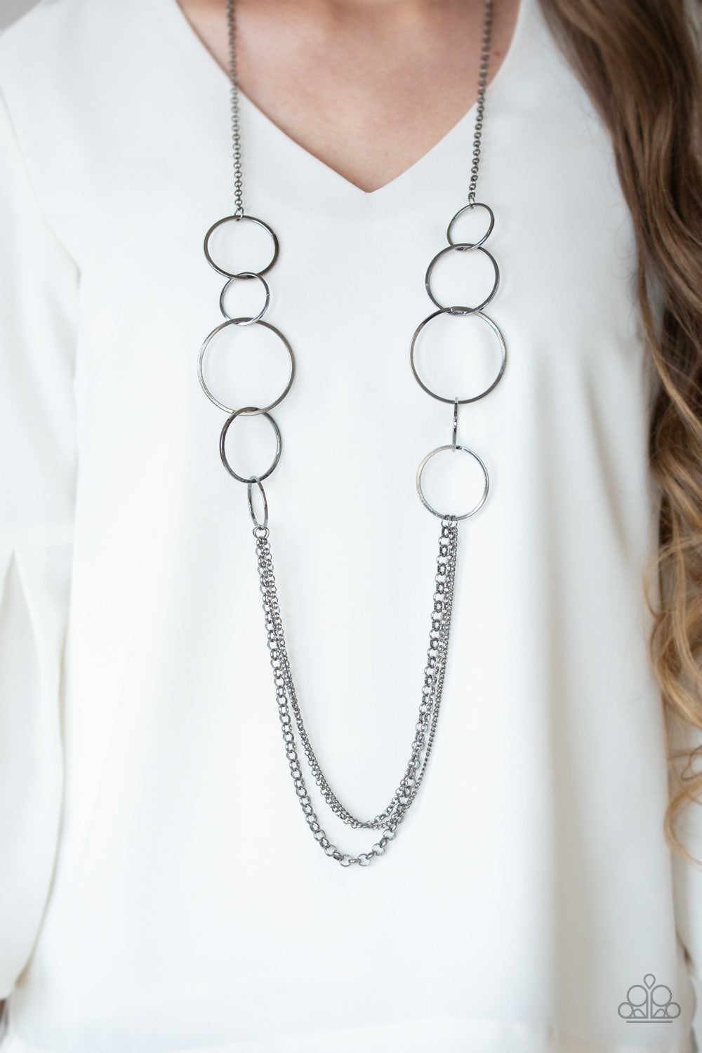 Ring in the Radiance - Black