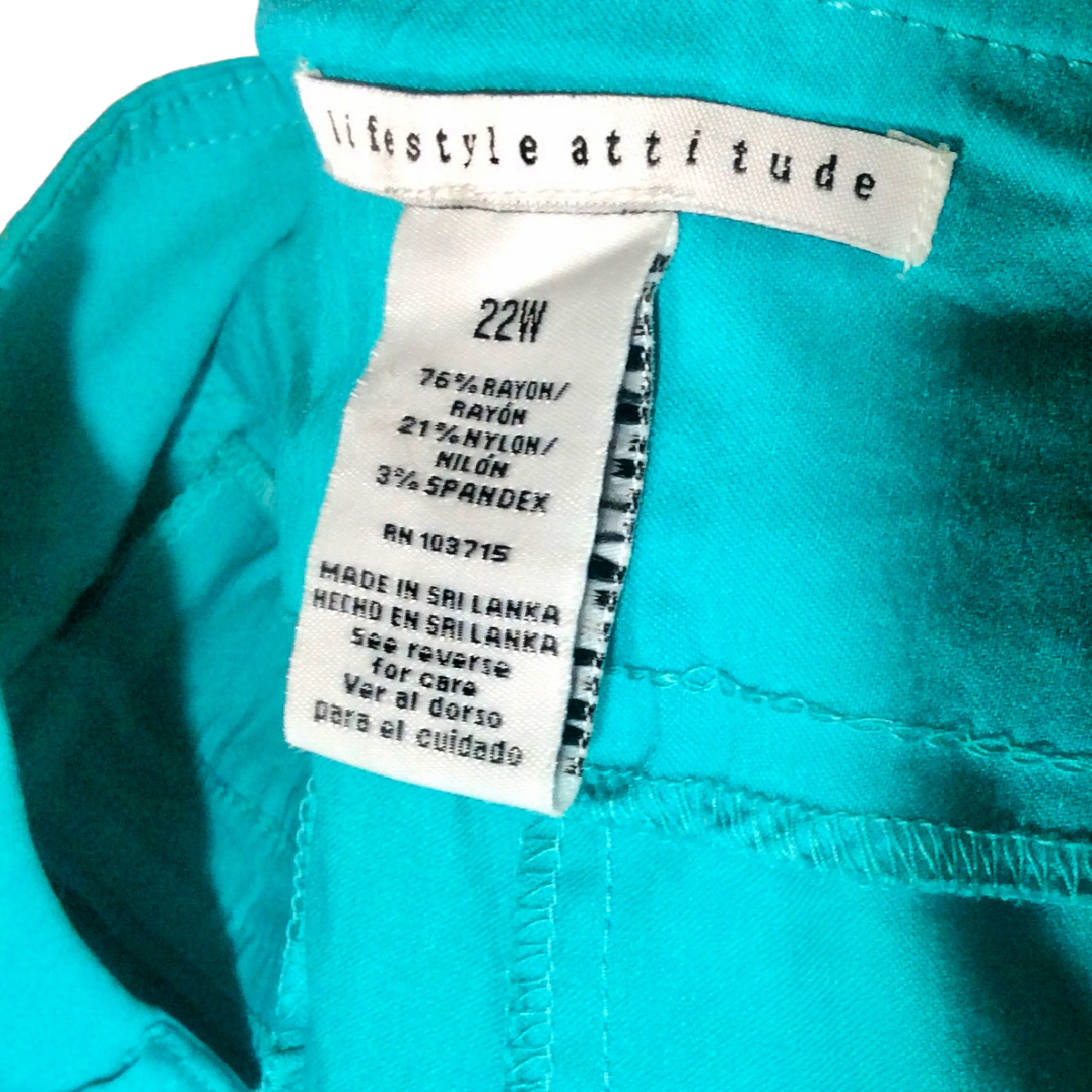 Lifestyle Attitude Capri Pants Turquoise Women's Size 22W Stretch Flat Front