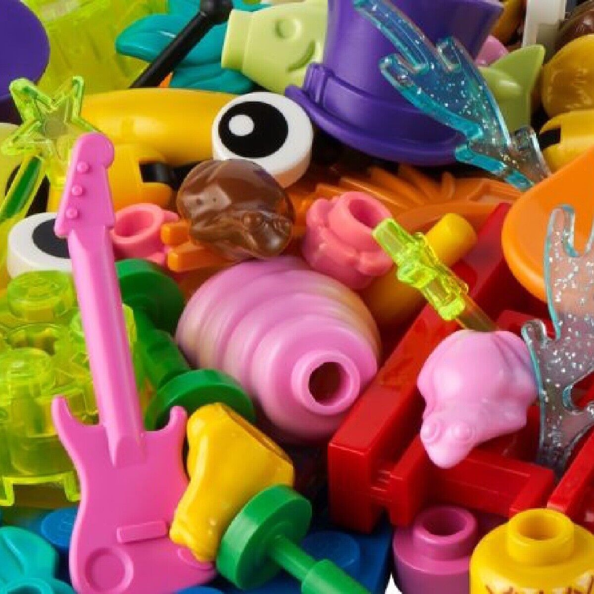 2x LEGO 40512 Fun & Funky VIP Add On Pack Pigs, Food, Guitar, Skateboard Lot NEW